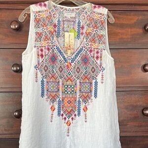 Johnny Was Embroidered Sleeveless White Top
